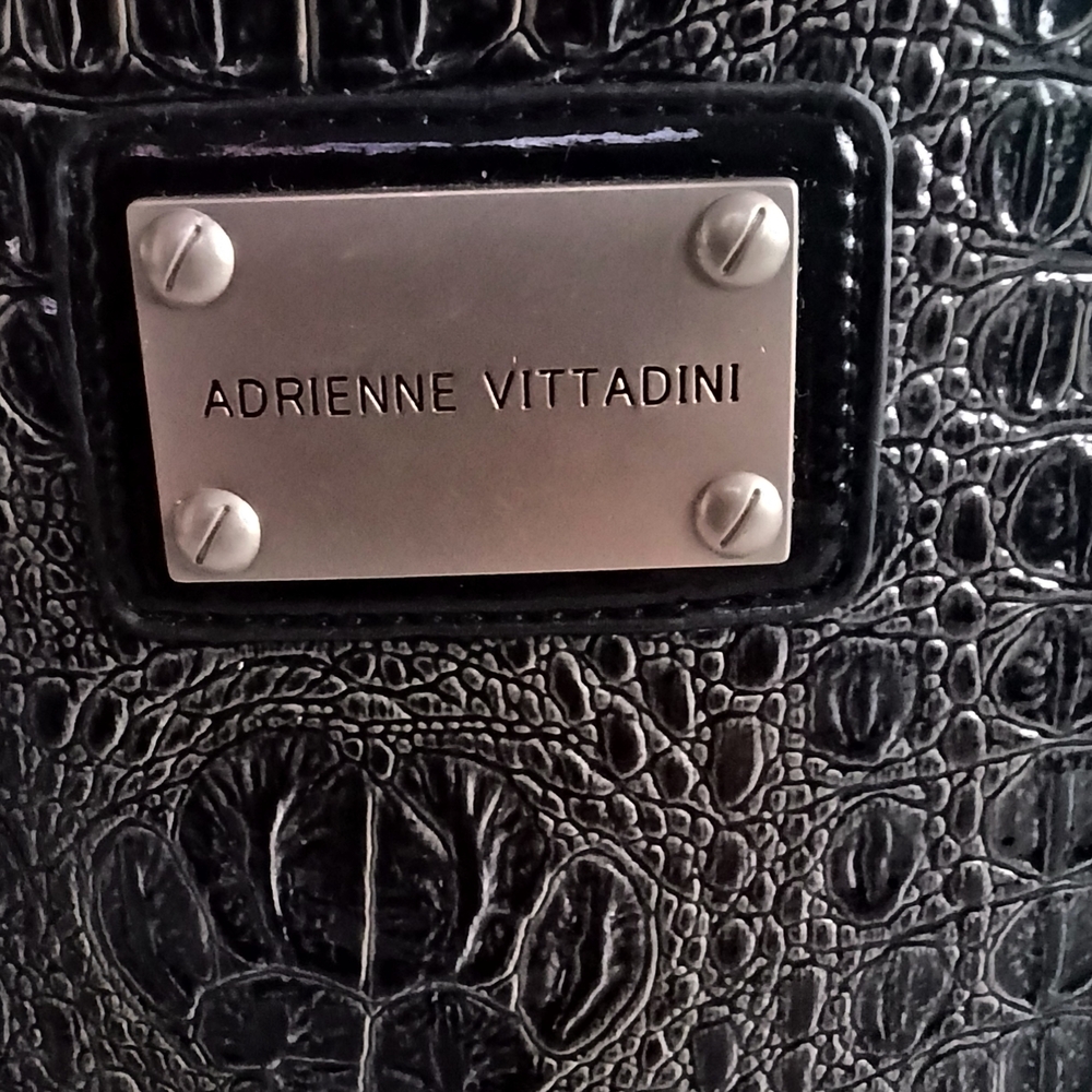 Elegant Black Crocodile-Embossed Xtra Large Tote Bag-Adrienne Vinttadini